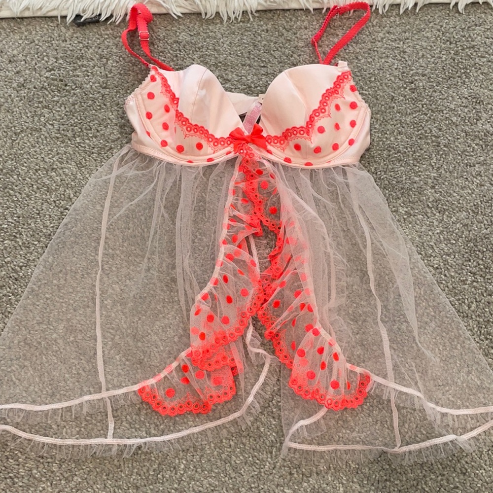 Victoria’s Secret baby doll lingerie 34B